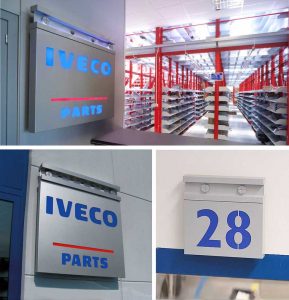 IVECO - PREMISES Branding System targhe-parts